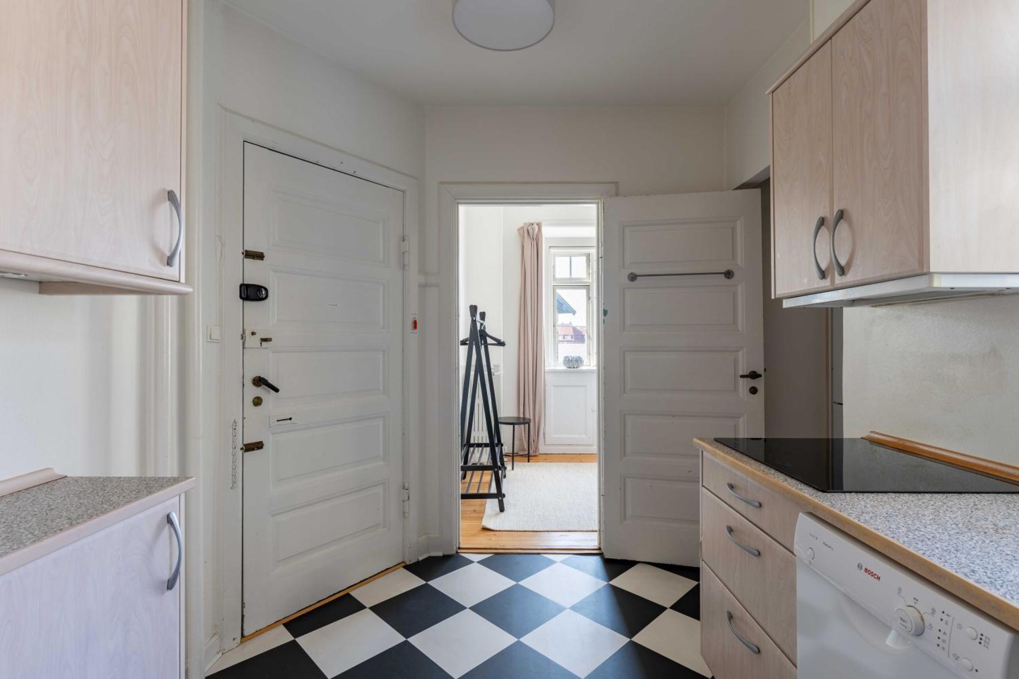 Spacious 3 Bedroom In Peaceful Area Copenhague